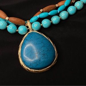 Southern Living - Pendant Statement Necklace